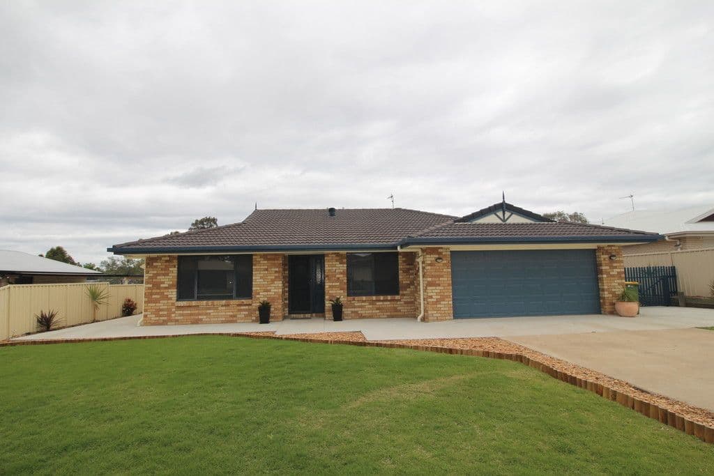 11 Draydon Court, Pittsworth QLD 4356, Pittsworth - Image 1