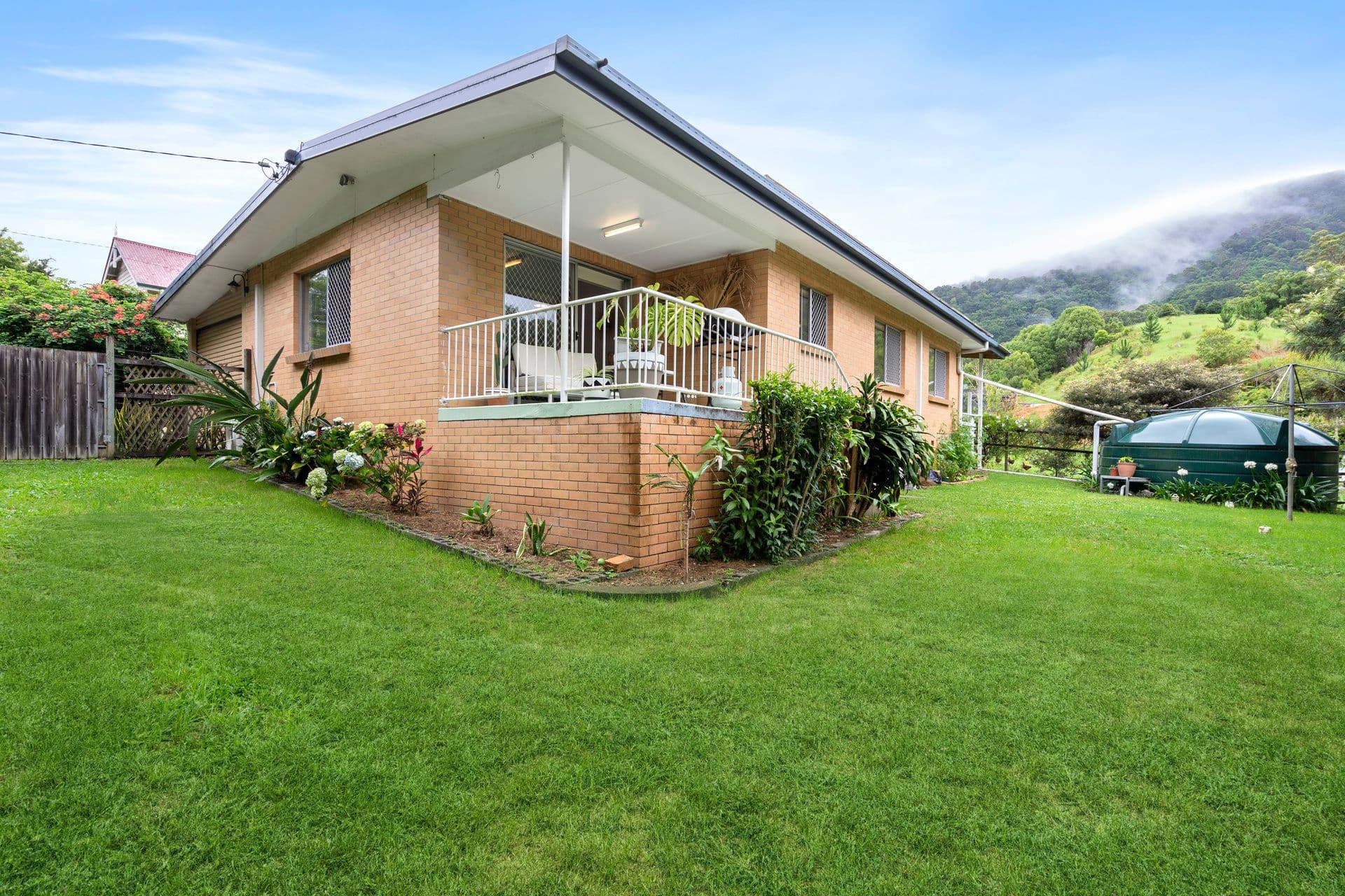 1324 Currumbin Creek Road, Currumbin Valley QLD 4223, Currumbin Valley - Thumbnail 2