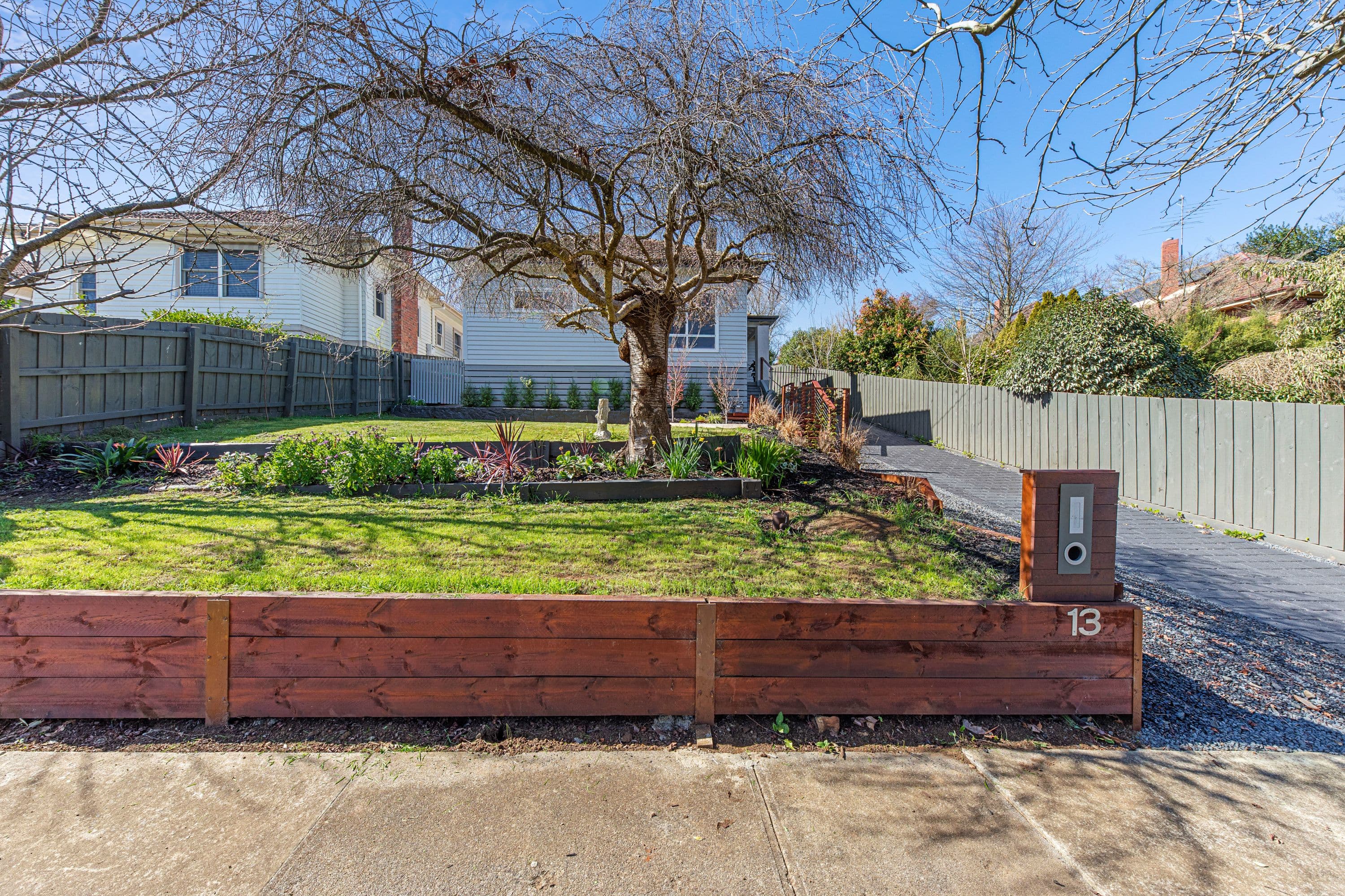 13 Toorak Avenue, Warragul VIC 3820, Warragul - Thumbnail 2