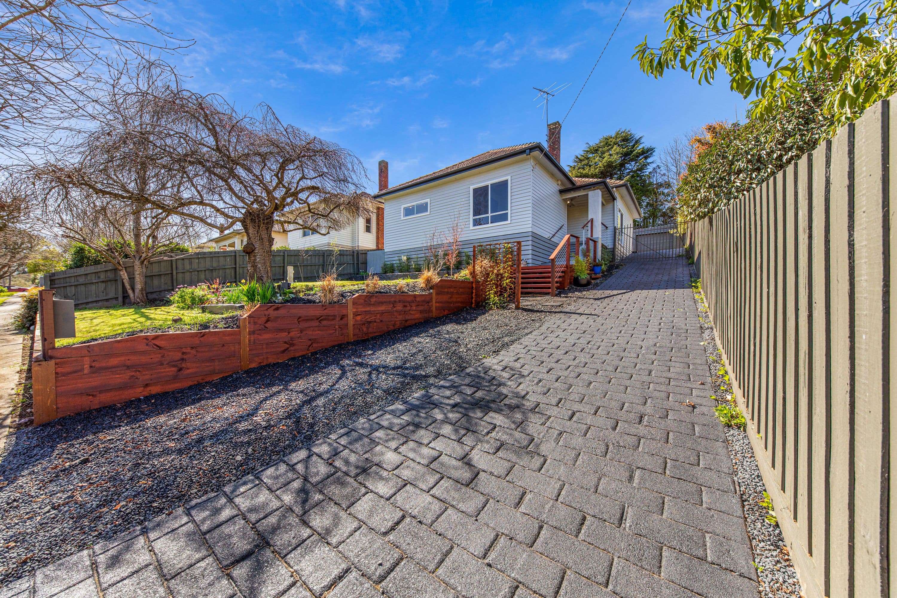 13 Toorak Avenue, Warragul VIC 3820, Warragul - Thumbnail 4
