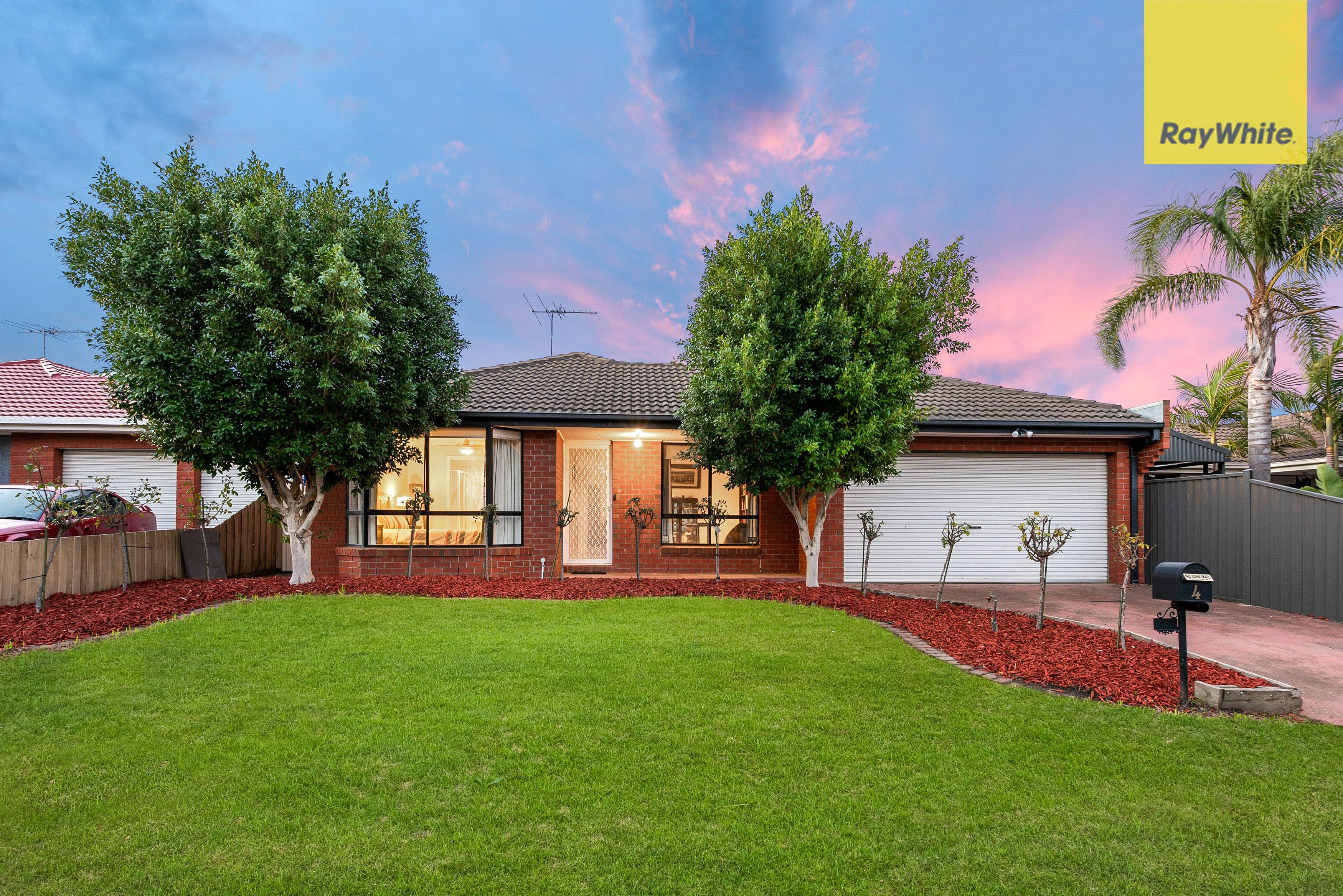 4 Alexander Close, Delahey VIC 3037, Delahey - Image 1