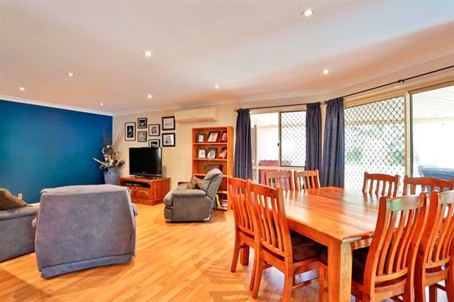 10 Bridget Court, MIDDLE RIDGE QLD 4350, Middle Ridge - Thumbnail 3