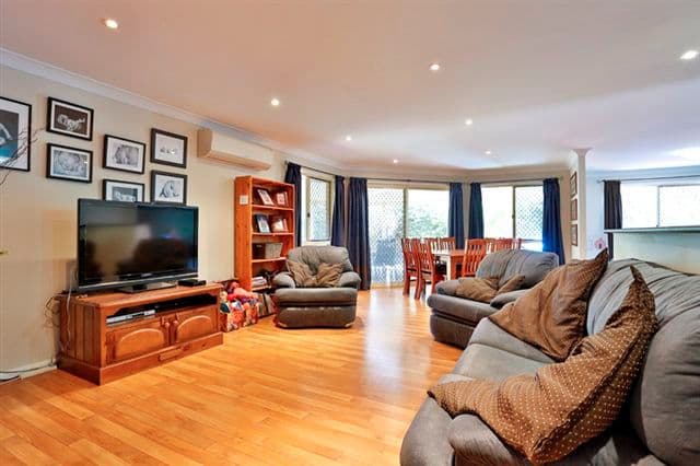 10 Bridget Court, MIDDLE RIDGE QLD 4350, Middle Ridge - Thumbnail 4