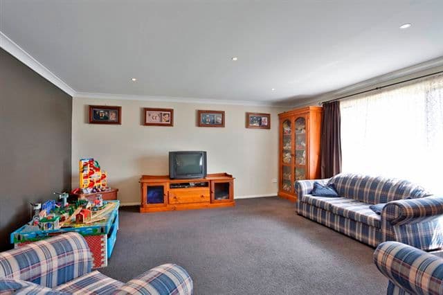 10 Bridget Court, MIDDLE RIDGE QLD 4350, Middle Ridge - Thumbnail 5
