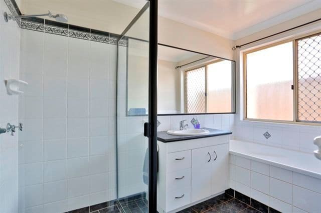10 Bridget Court, MIDDLE RIDGE QLD 4350, Middle Ridge - Thumbnail 7