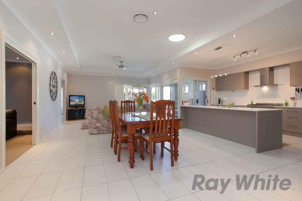 45 Nyanda Avenue, FLORAVILLE NSW 2280, Floraville - Thumbnail 5