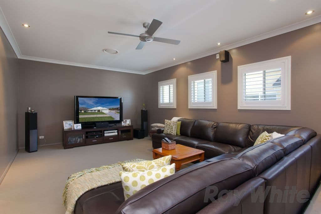 45 Nyanda Avenue, FLORAVILLE NSW 2280, Floraville - Thumbnail 6
