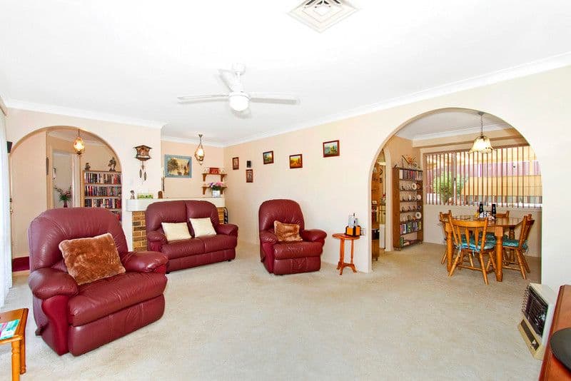 31 Highview Street, TUMBI UMBI NSW 2261, Tumbi Umbi - Thumbnail 4