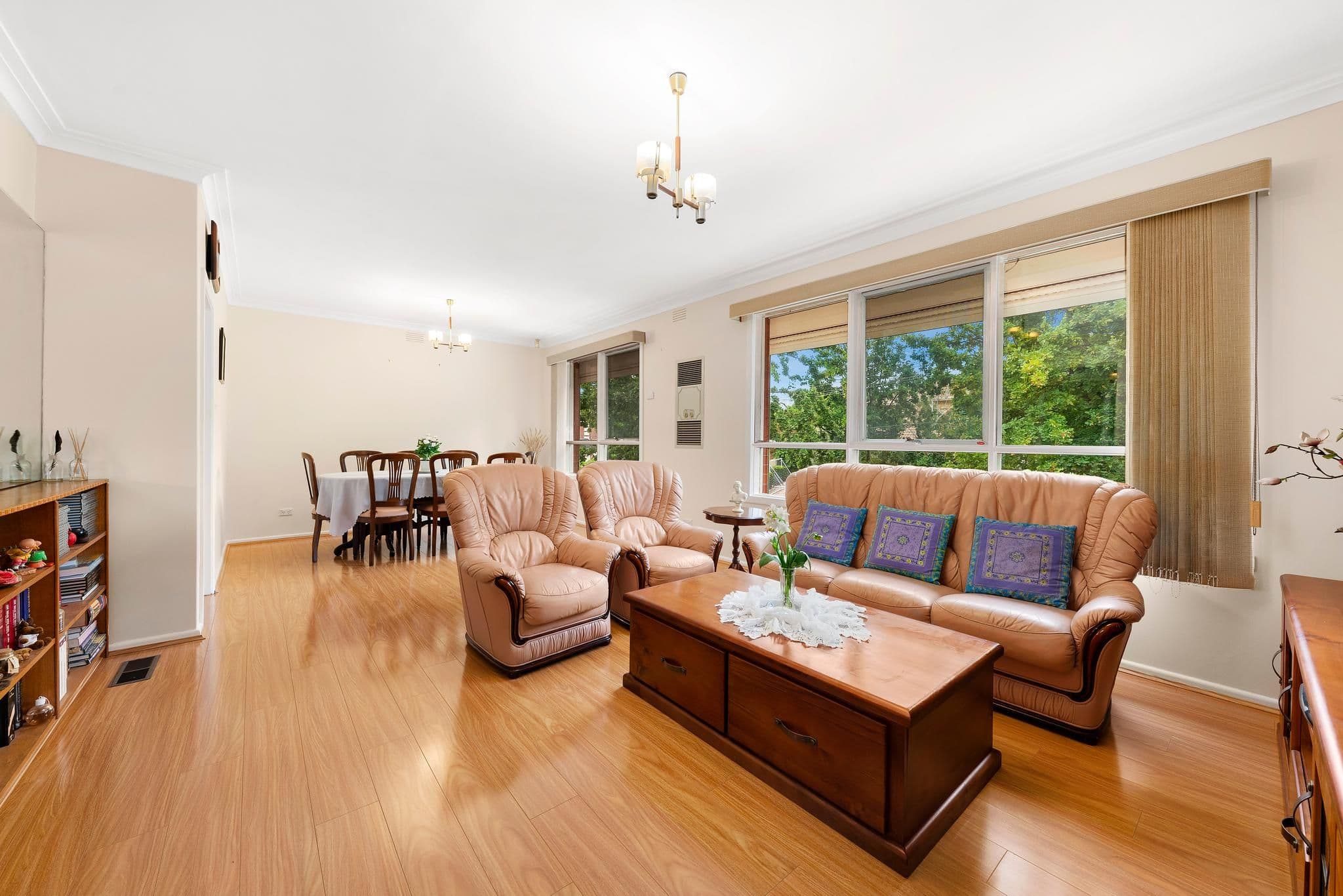 16 Carter Avenue, Nunawading VIC 3131, Nunawading - Thumbnail 2