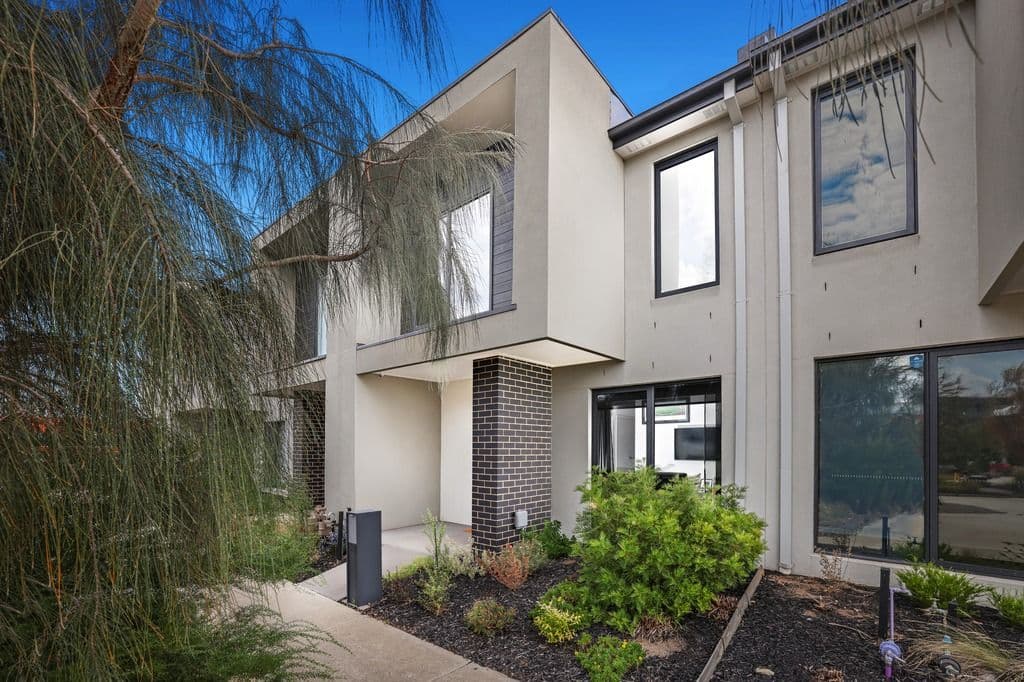 20 Bonsallo Walk, Tarneit VIC 3029, Tarneit - Image 1
