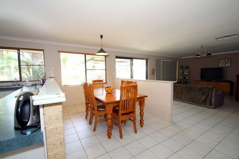 1 Elanora Drive, COOLOONGUP WA 6168, Cooloongup - Thumbnail 7