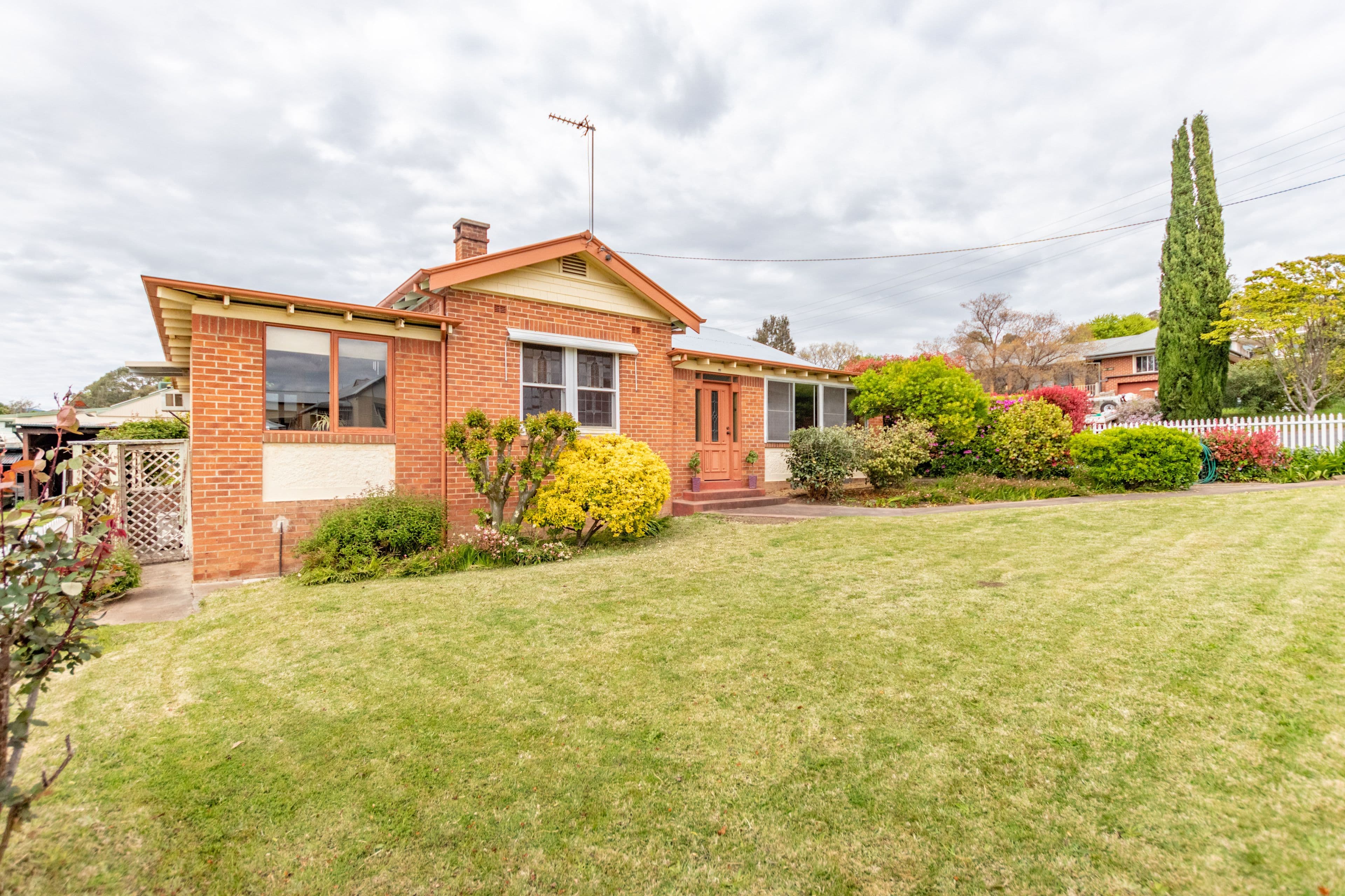 186 Wynyard Street, Tumut NSW 2720, Tumut - Thumbnail 3