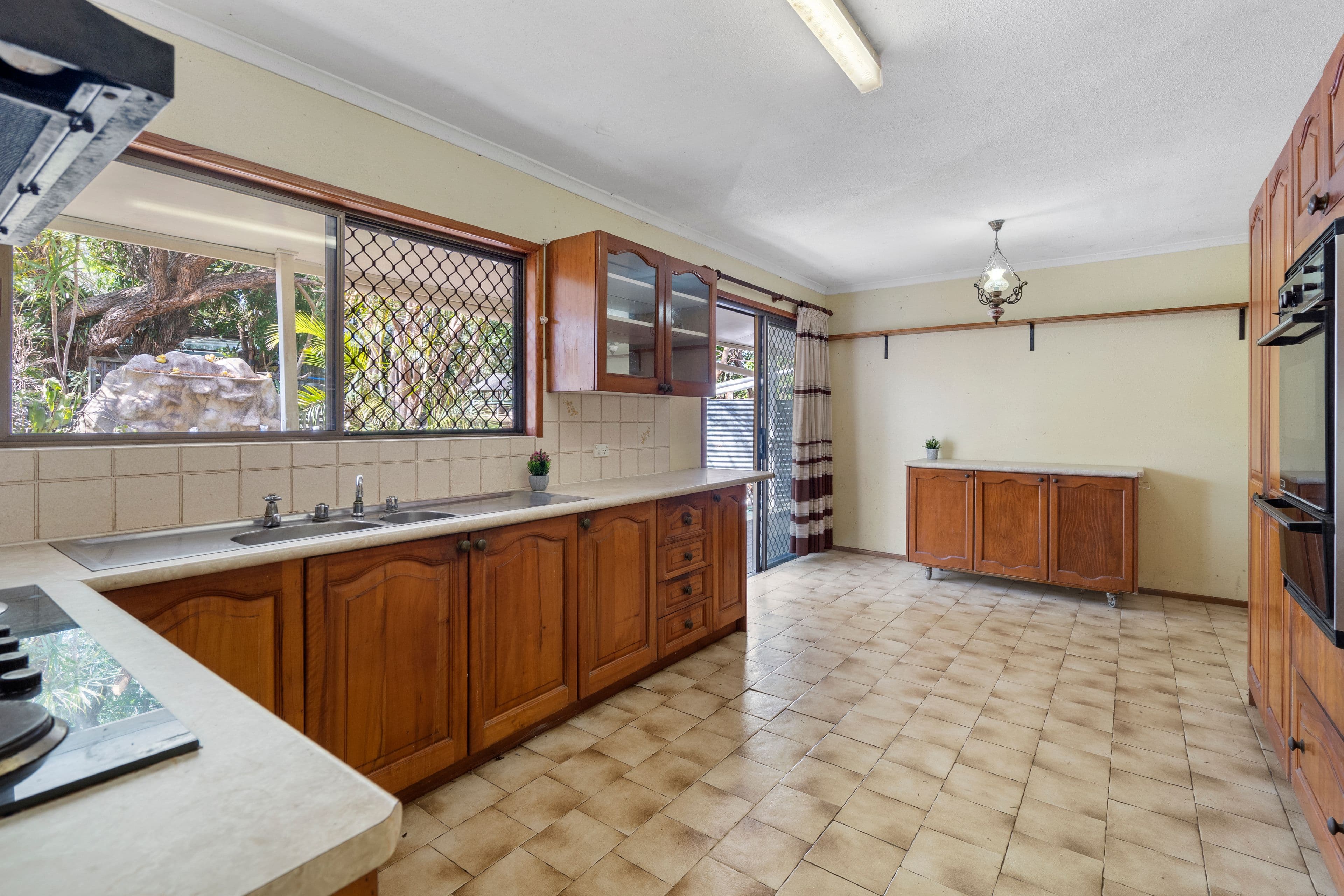 10 Bremer Street, Laidley QLD 4341, Laidley - Thumbnail 4