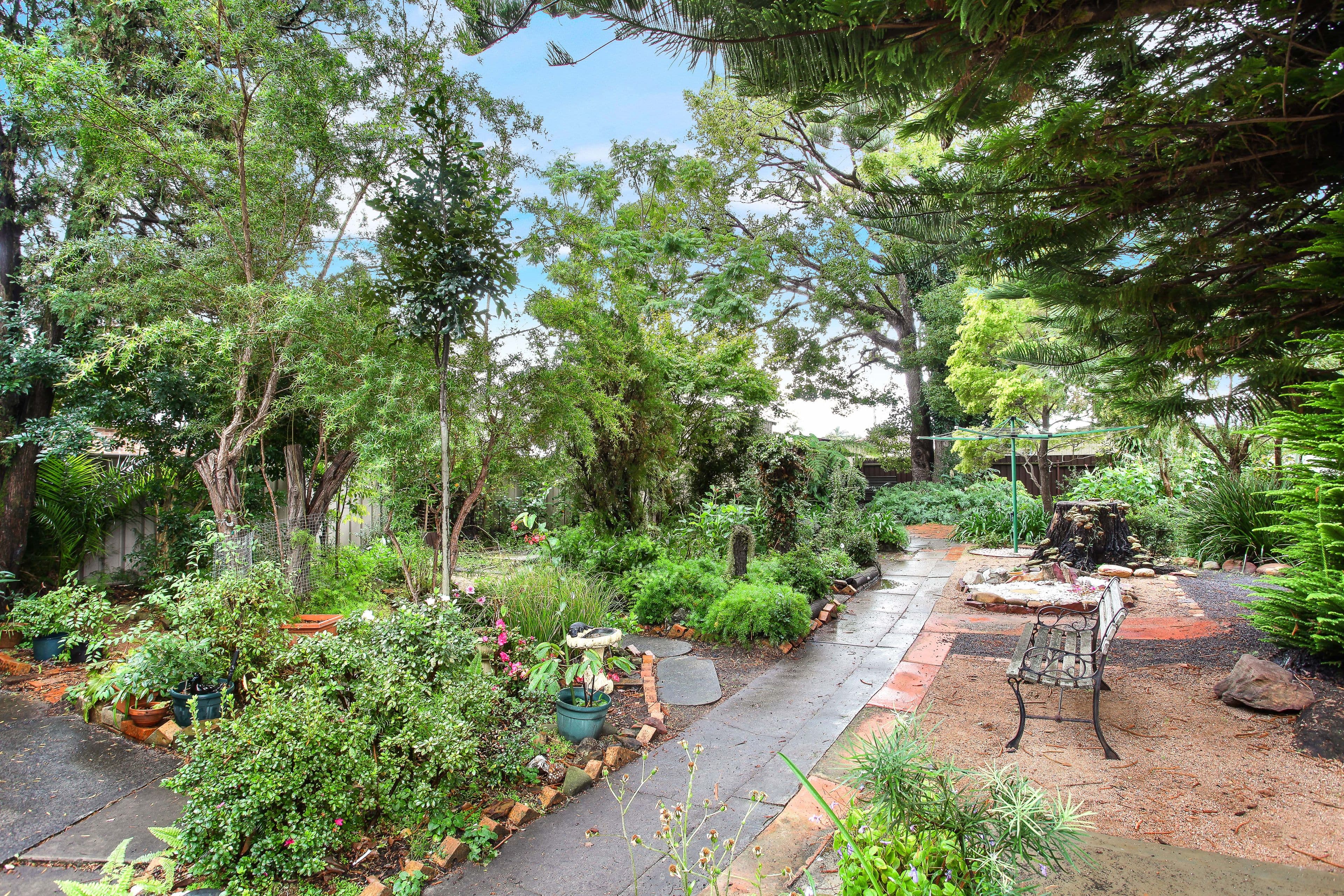 2 Owen Park Road, Bellambi - Thumbnail 2