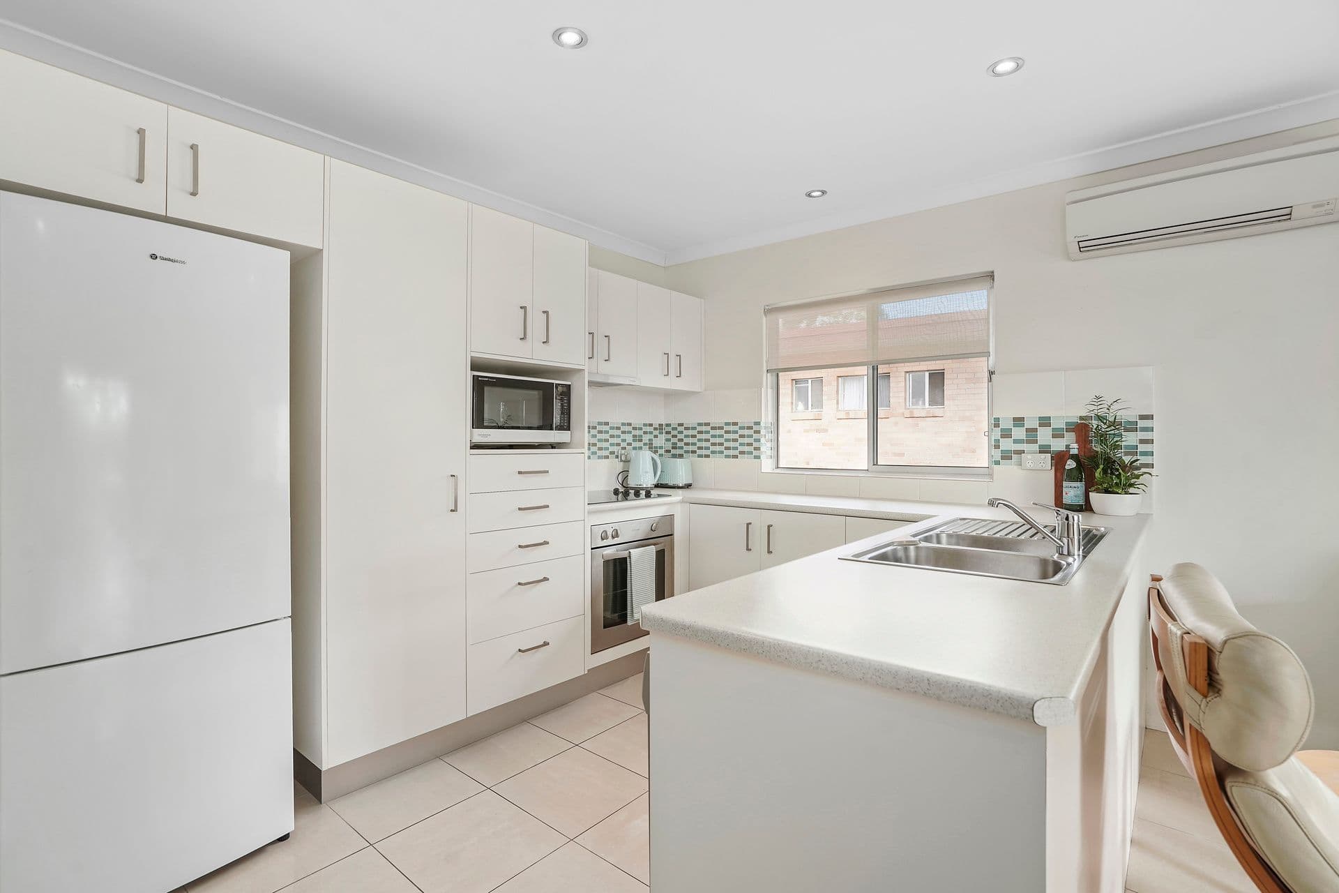 96 Duringan Street, Currumbin QLD 4223, Currumbin - Thumbnail 6