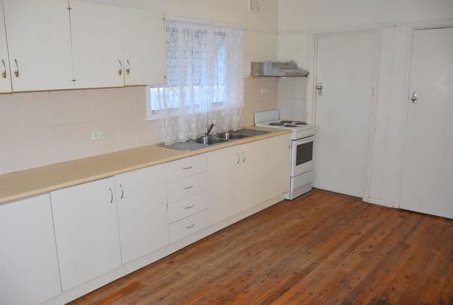 47 Dover Street, Moree - Thumbnail 2