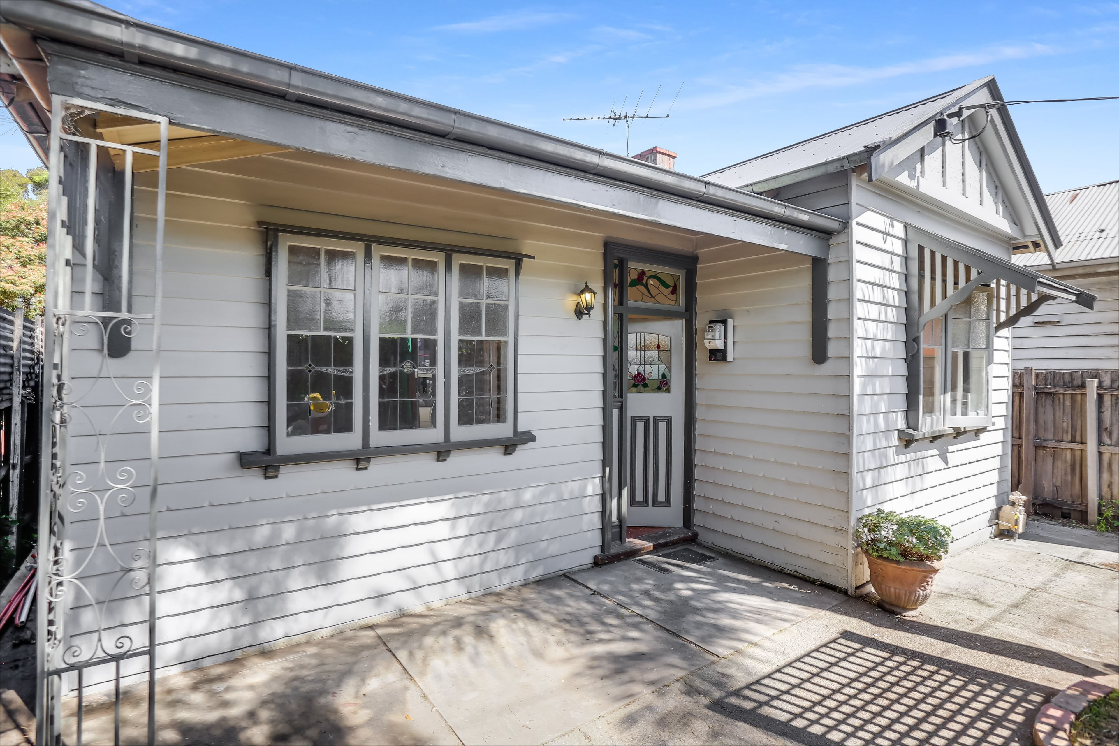 76 Colonial Drive, Gulmarrad - Thumbnail 2
