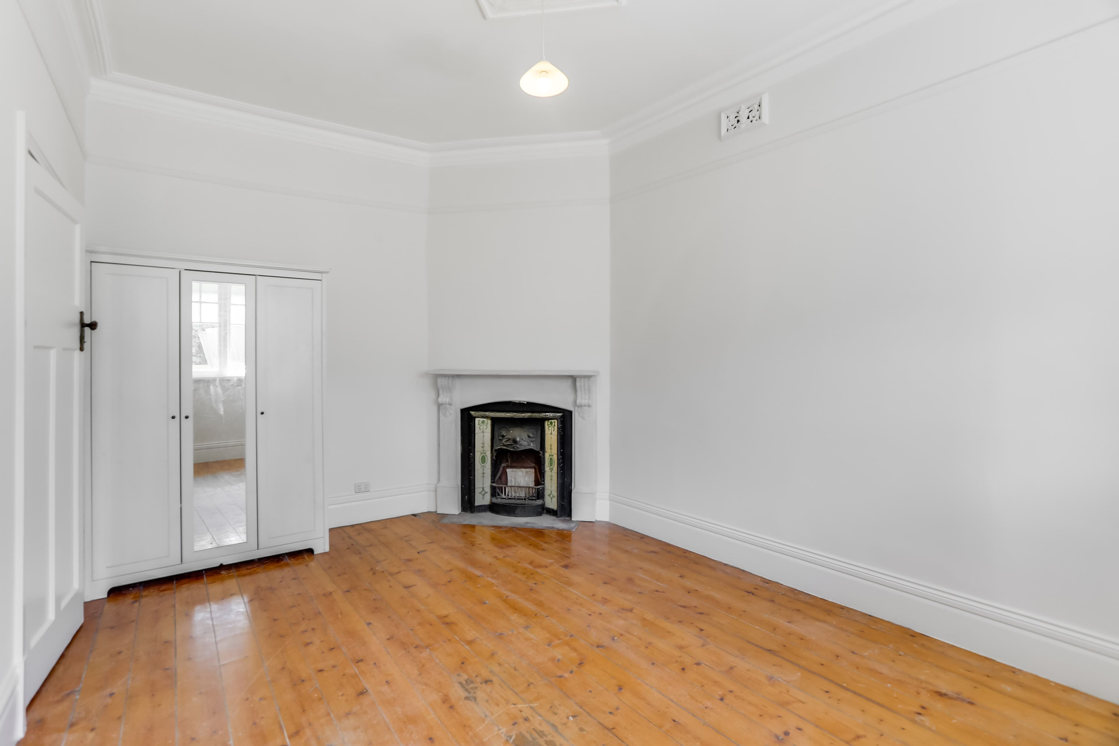 76 Colonial Drive, Gulmarrad - Thumbnail 3
