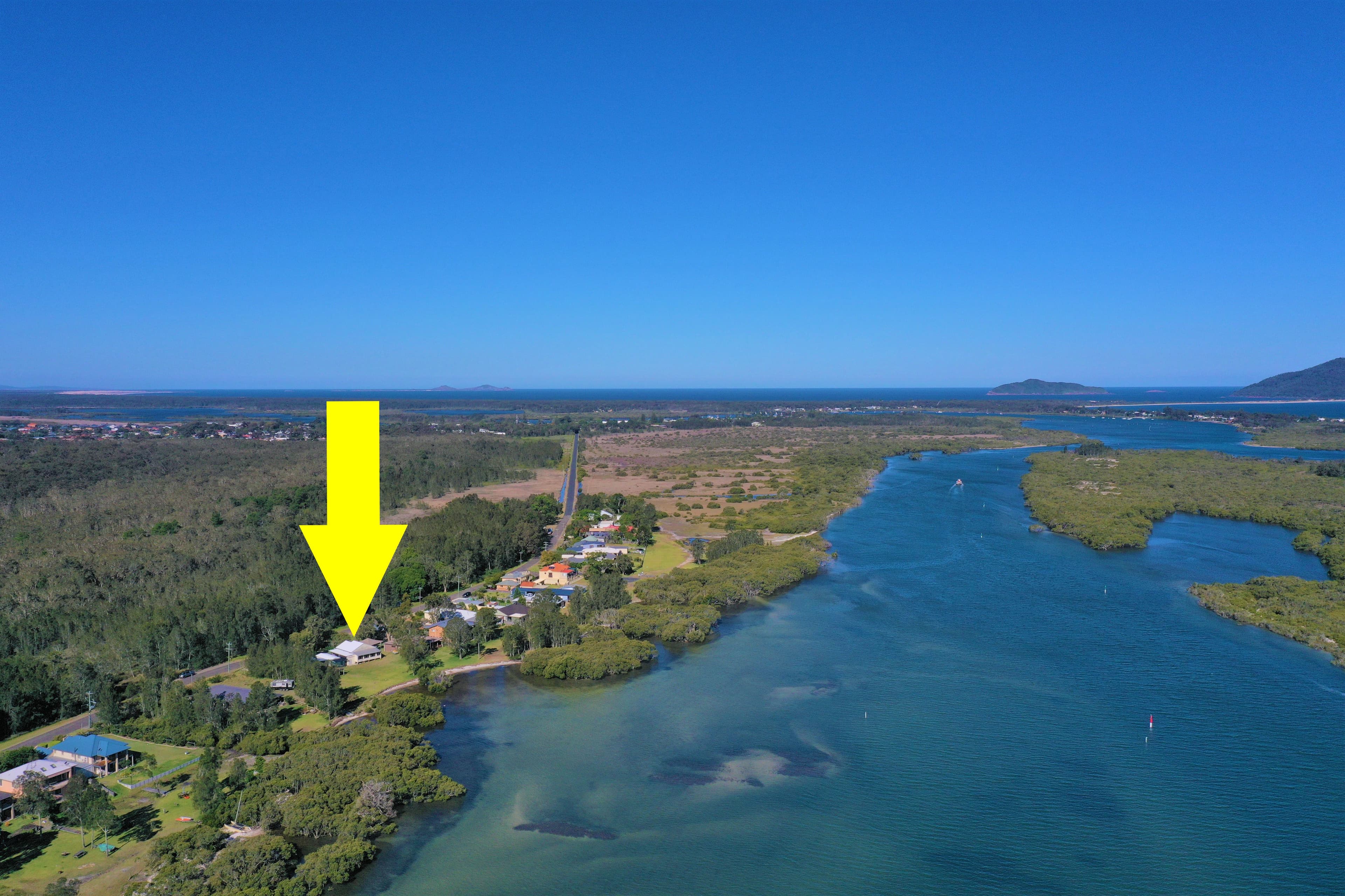 92 Bayview Road, Tea Gardens - Image 1
