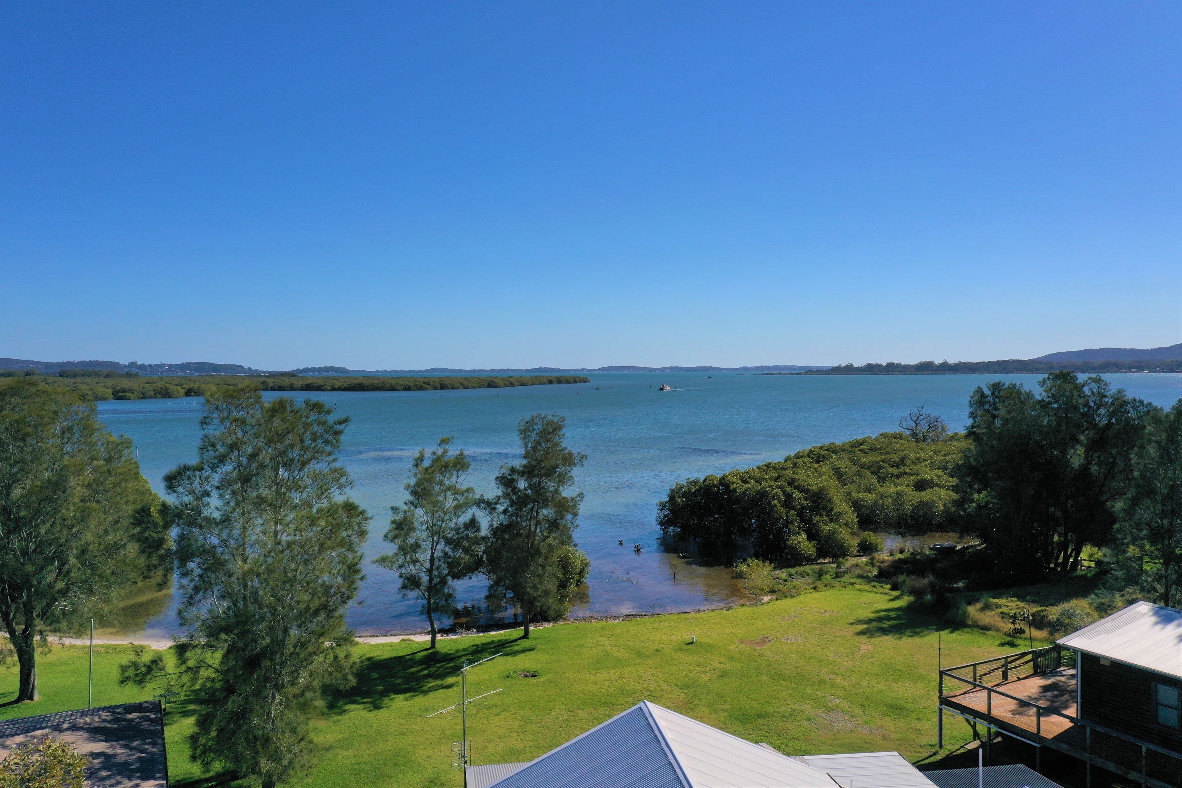 92 Bayview Road, Tea Gardens - Thumbnail 2