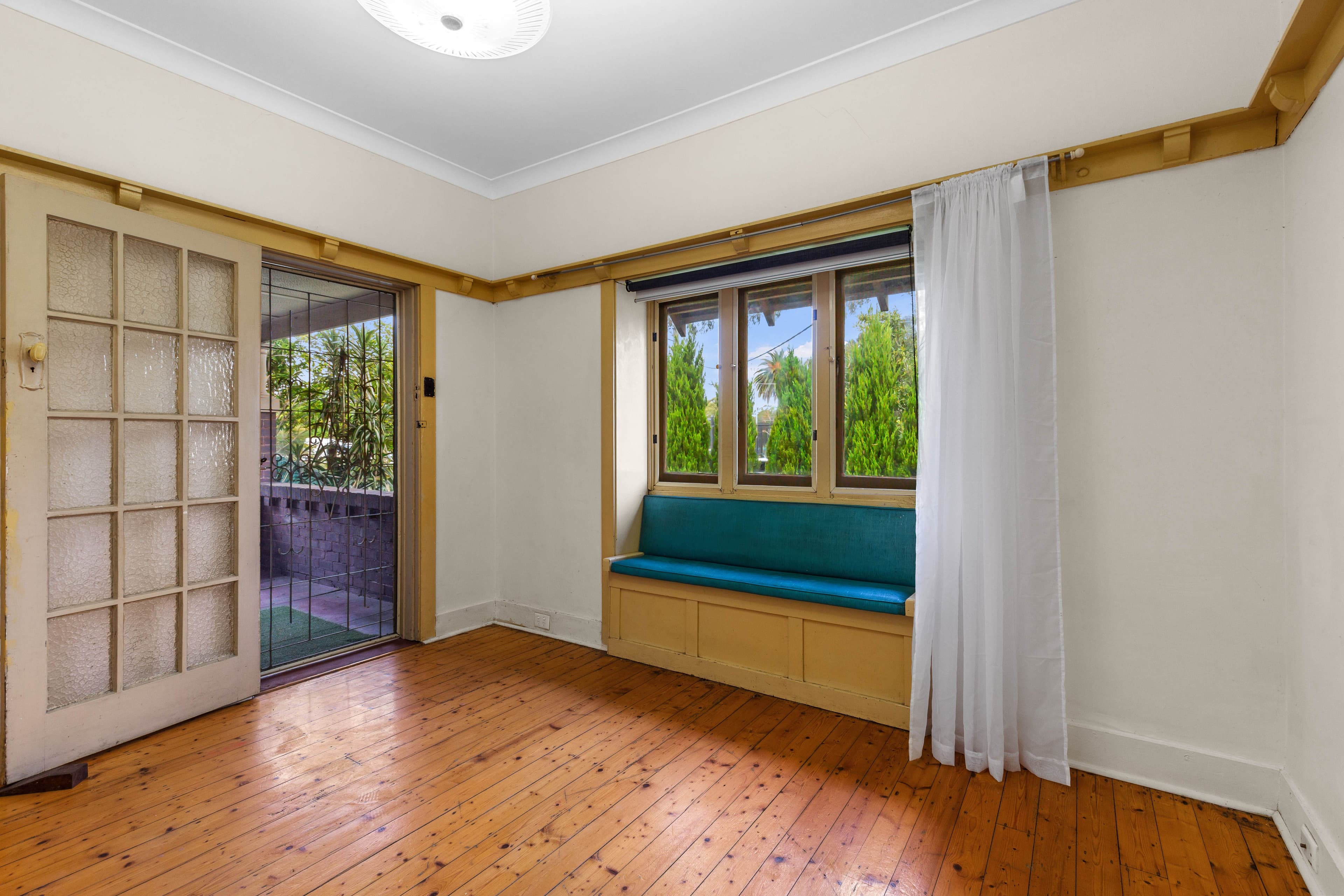 18 Timothy Street, Hurstville NSW 2220, Hurstville - Thumbnail 3