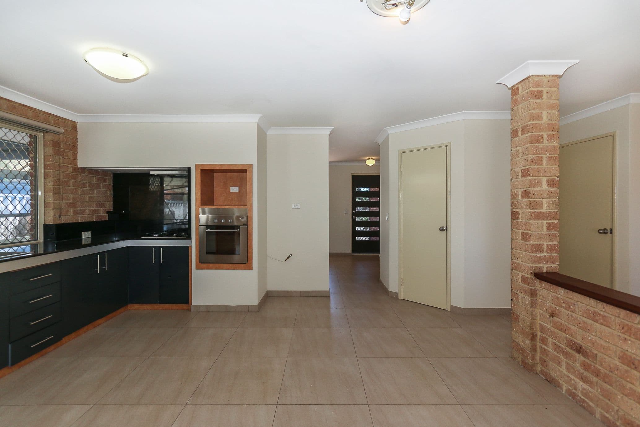 23 Mammoth Court, Ballajura WA 6066, Ballajura - Thumbnail 3