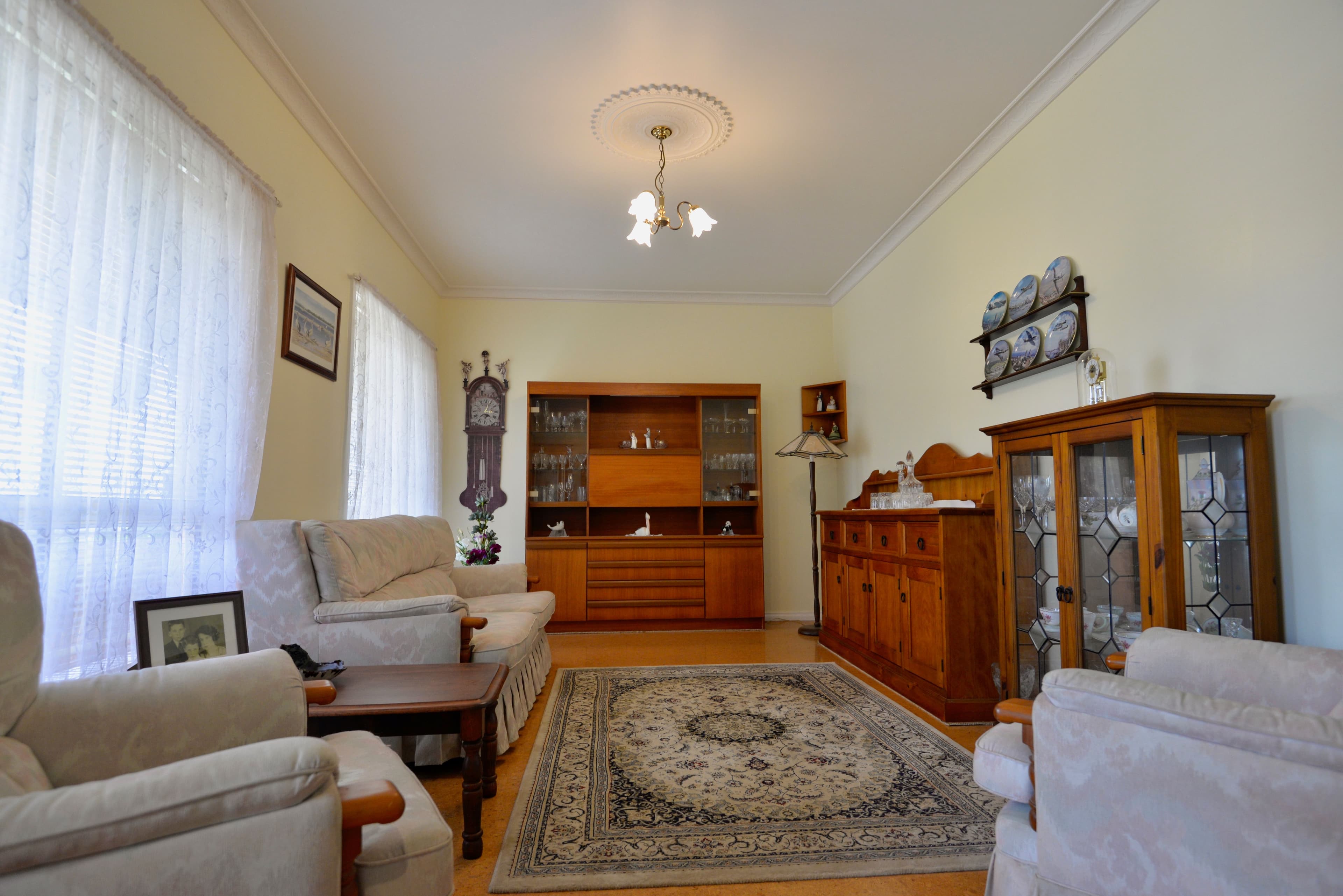 114 Bruce Street, Coolamon - Thumbnail 3