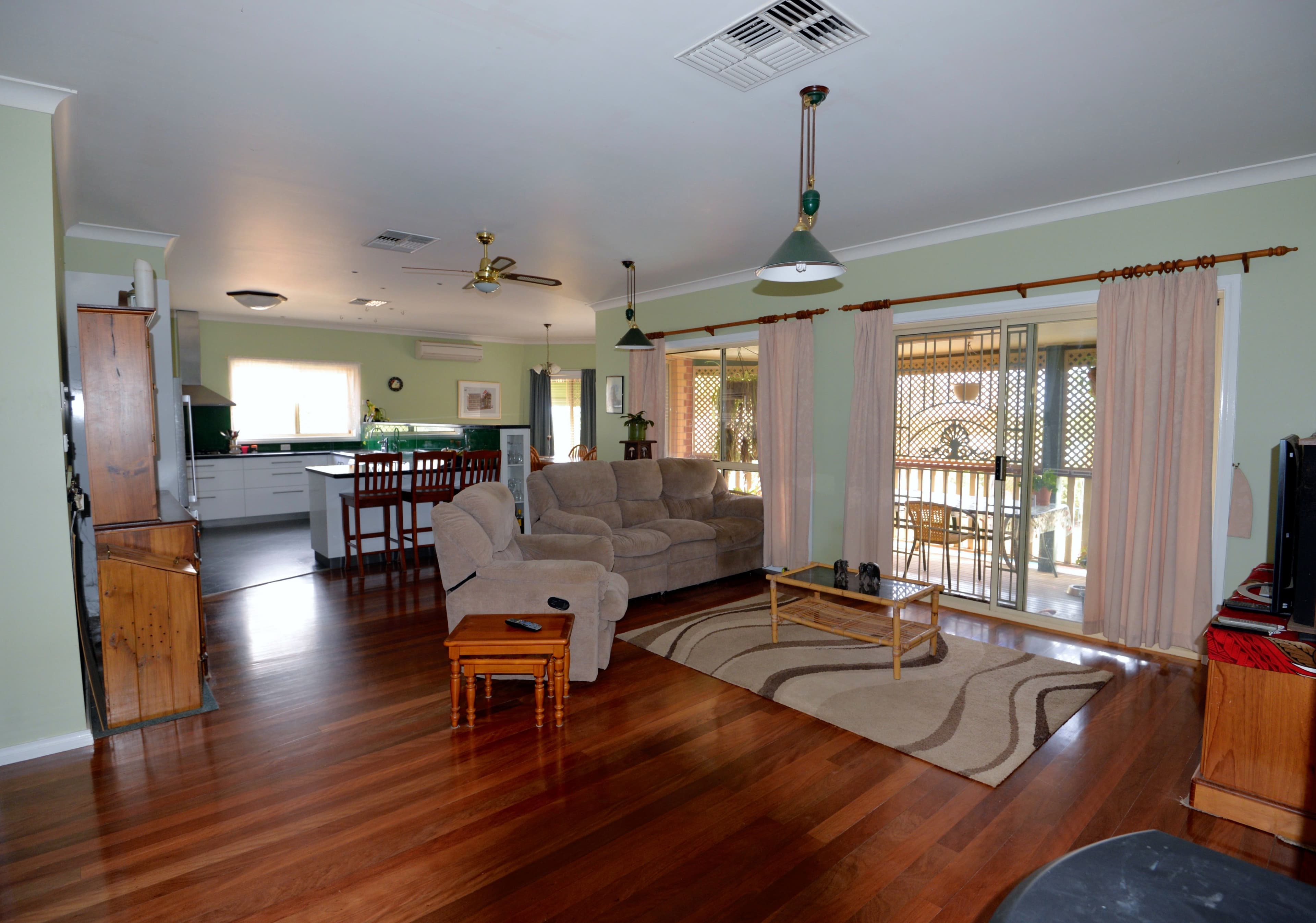 114 Bruce Street, Coolamon - Thumbnail 4