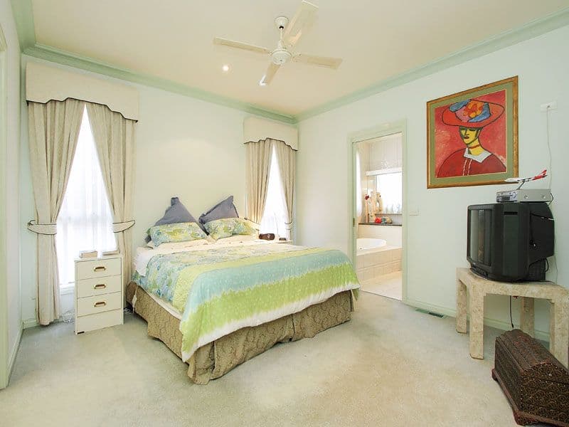 12 Fernhill Drive, Dingley Village VIC 3172, Dingley Village - Thumbnail 4