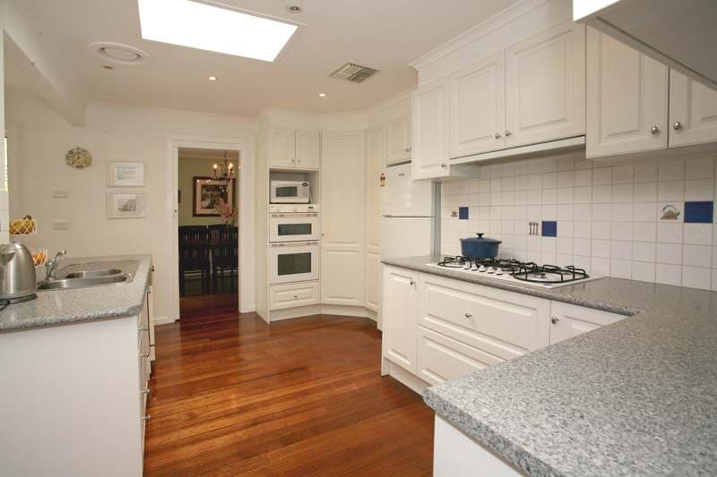 5 Tanner Street, GLEN WAVERLEY VIC 3150, Glen Waverley - Thumbnail 2