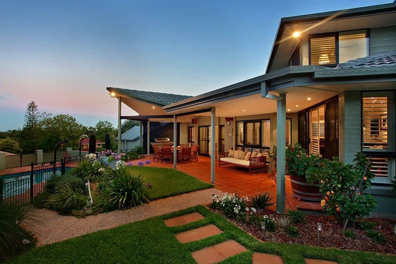 2 Bowman Place, MOUNT OMMANEY QLD 4074, Mount Ommaney - Image 1