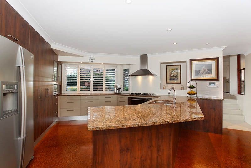 2 Bowman Place, MOUNT OMMANEY QLD 4074, Mount Ommaney - Thumbnail 7