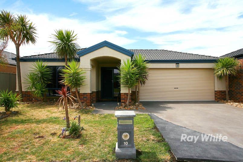 10 Reynard Place, CRANBOURNE EAST VIC 3977, Cranbourne East - Image 1