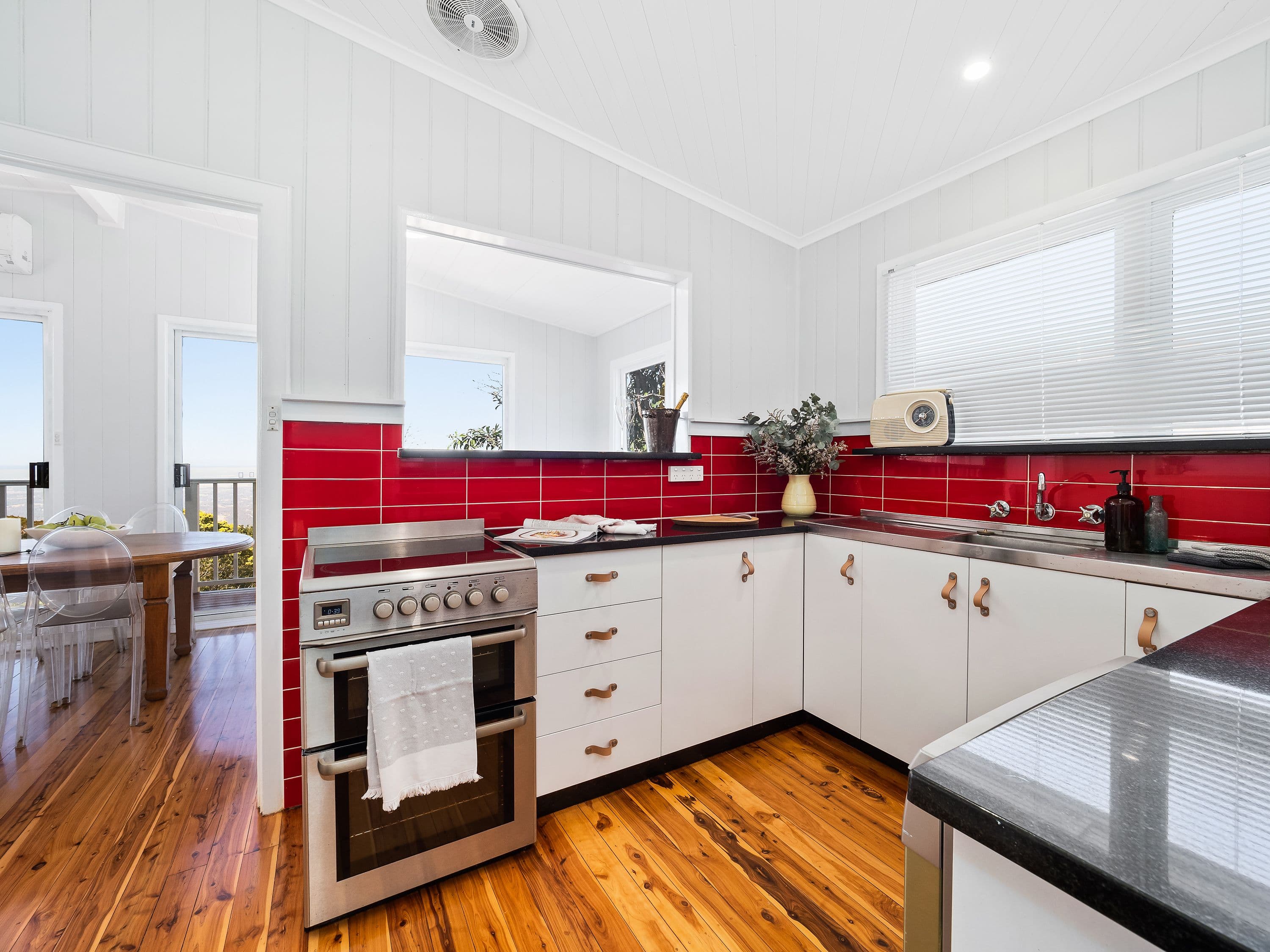 64 Warks Hill Road, Kurrajong Heights - Thumbnail 7