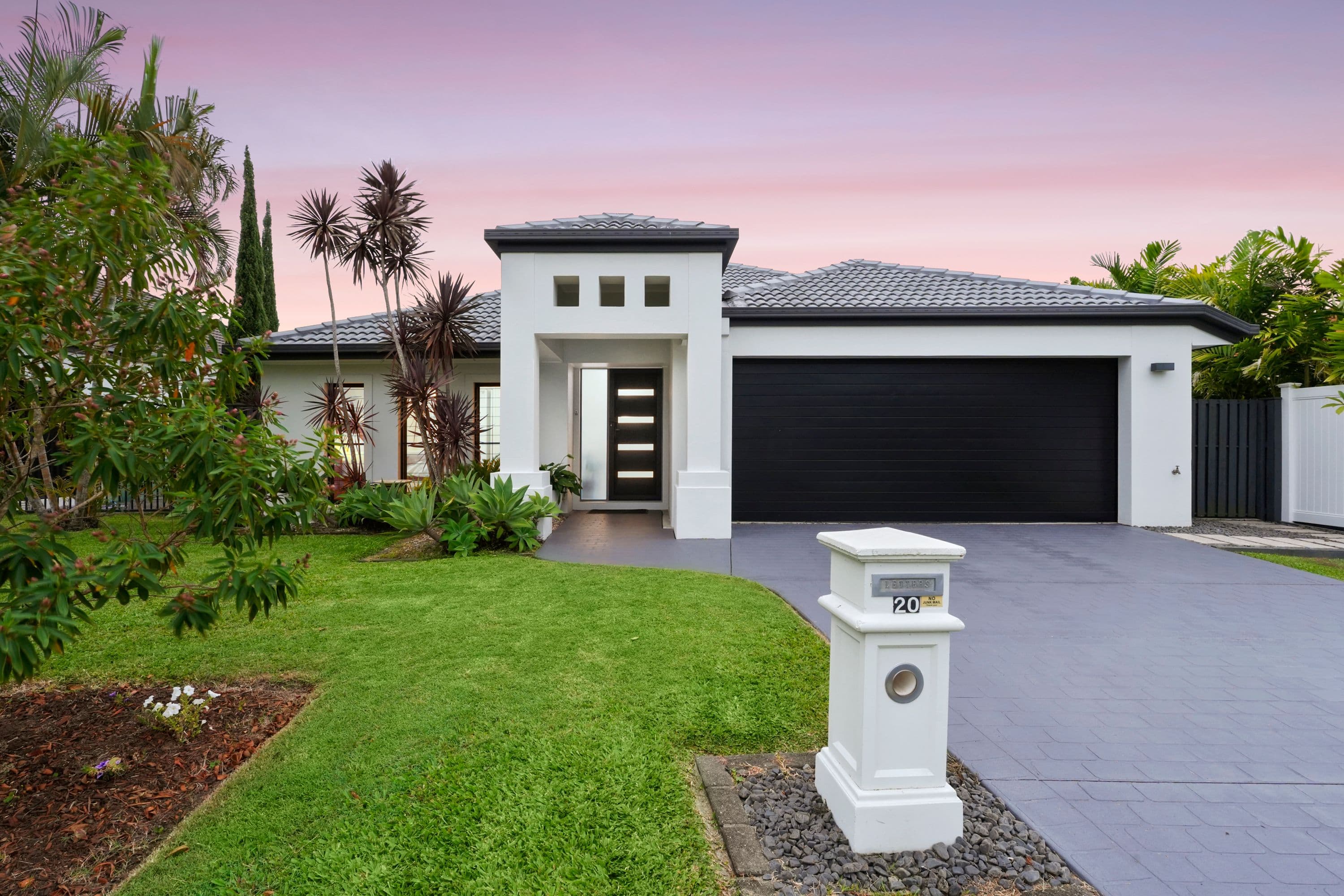 20 Ontario Court, Oxenford QLD 4210, Oxenford - Image 1