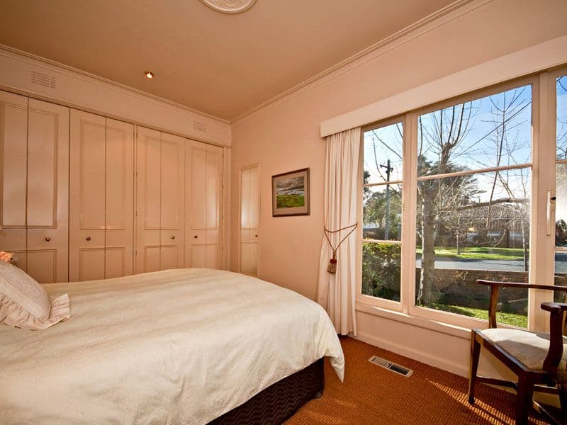 4 Caroline Street, BOX HILL NORTH VIC 3129, Box Hill North - Thumbnail 4