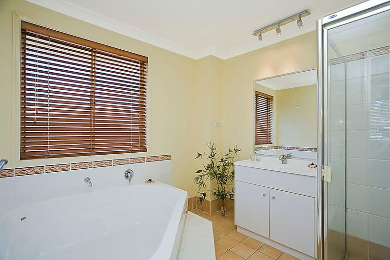 28 The Avenue, HEATHCOTE NSW 2233, Heathcote - Thumbnail 7
