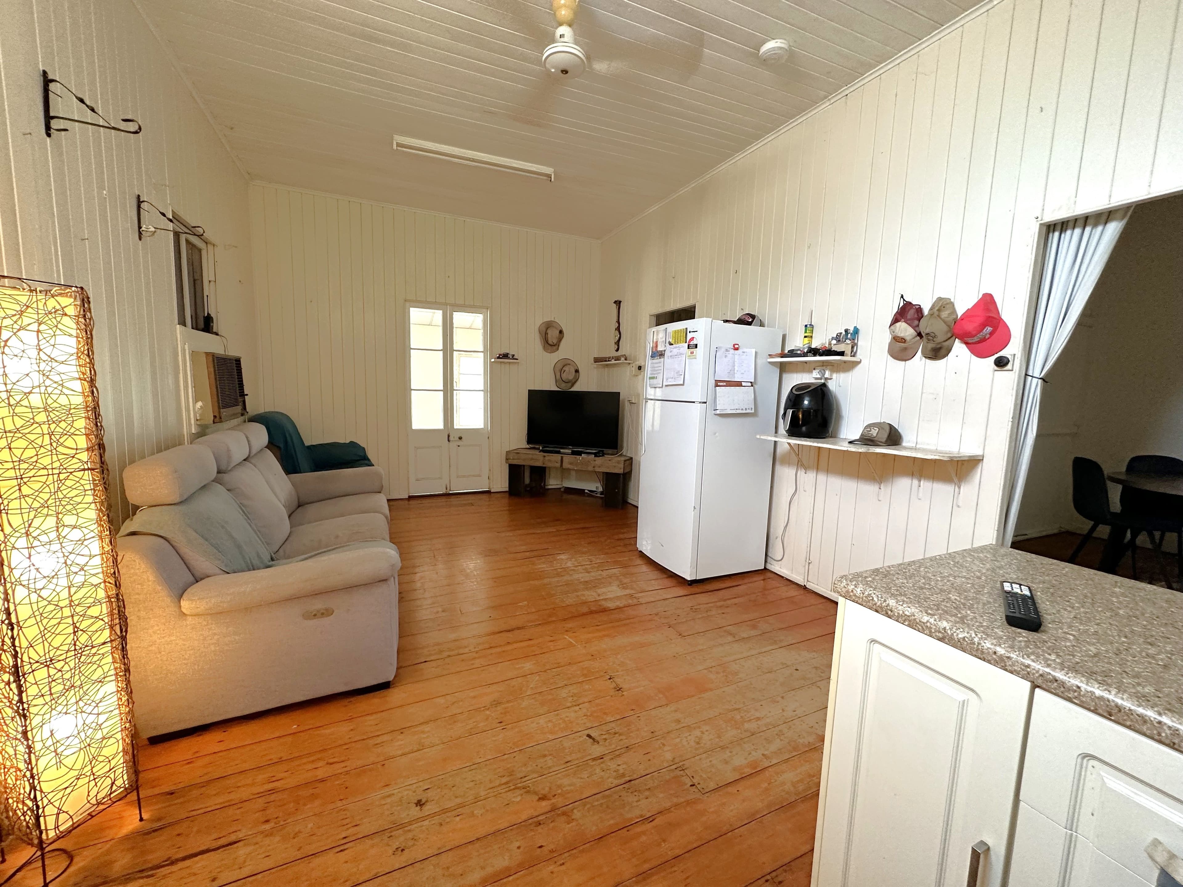 13 Plane Street, Barcaldine QLD 4725, Barcaldine - Thumbnail 5
