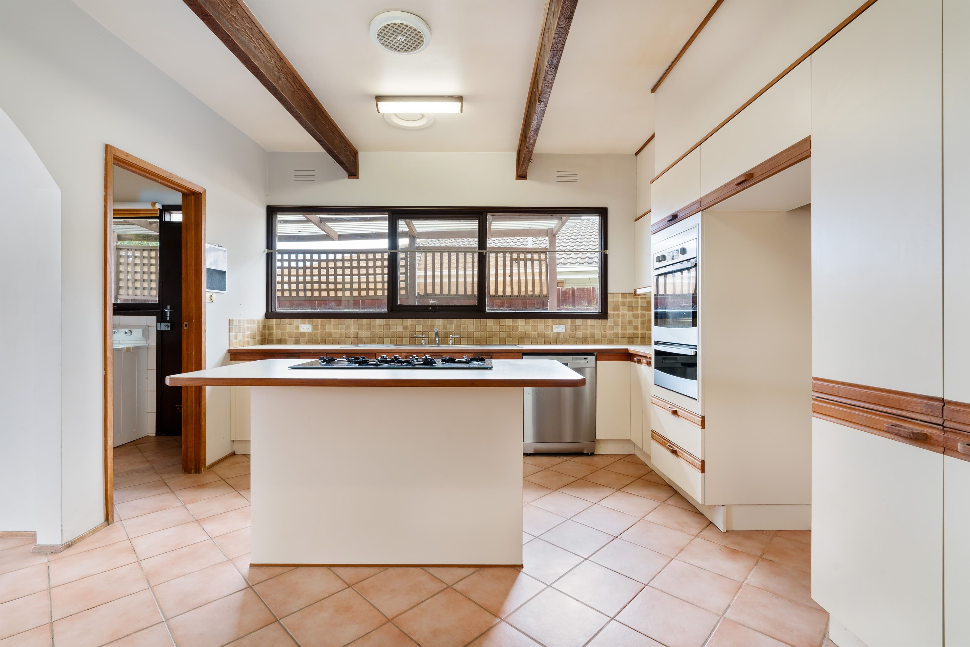 38 Kuringgai Crescent, Noble Park VIC 3174, Noble Park - Thumbnail 7