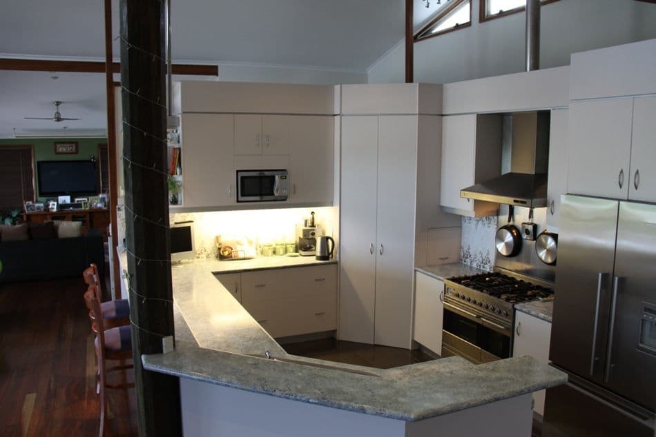 19 Chauvel Court, BOYNE ISLAND QLD 4680, Boyne Island - Thumbnail 7