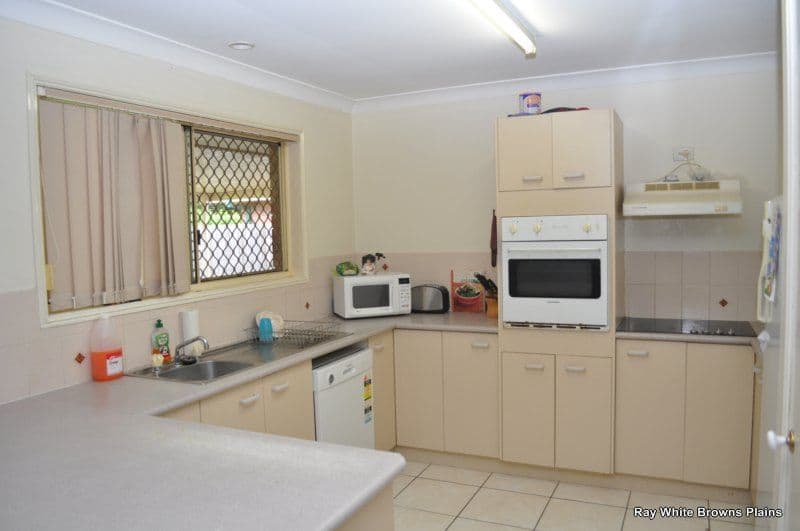 9 Highbury Drive, CRESTMEAD QLD 4132, Crestmead - Image 1