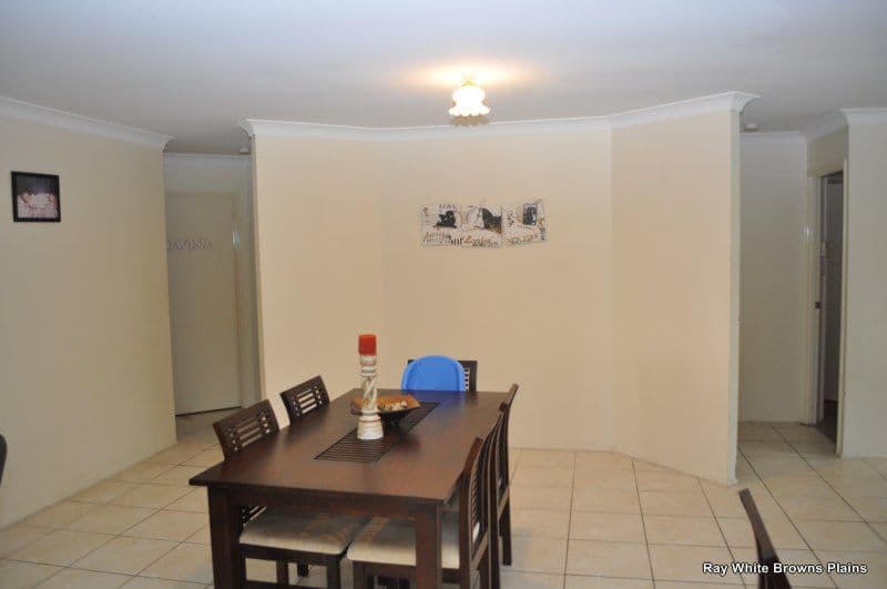 9 Highbury Drive, CRESTMEAD QLD 4132, Crestmead - Thumbnail 4