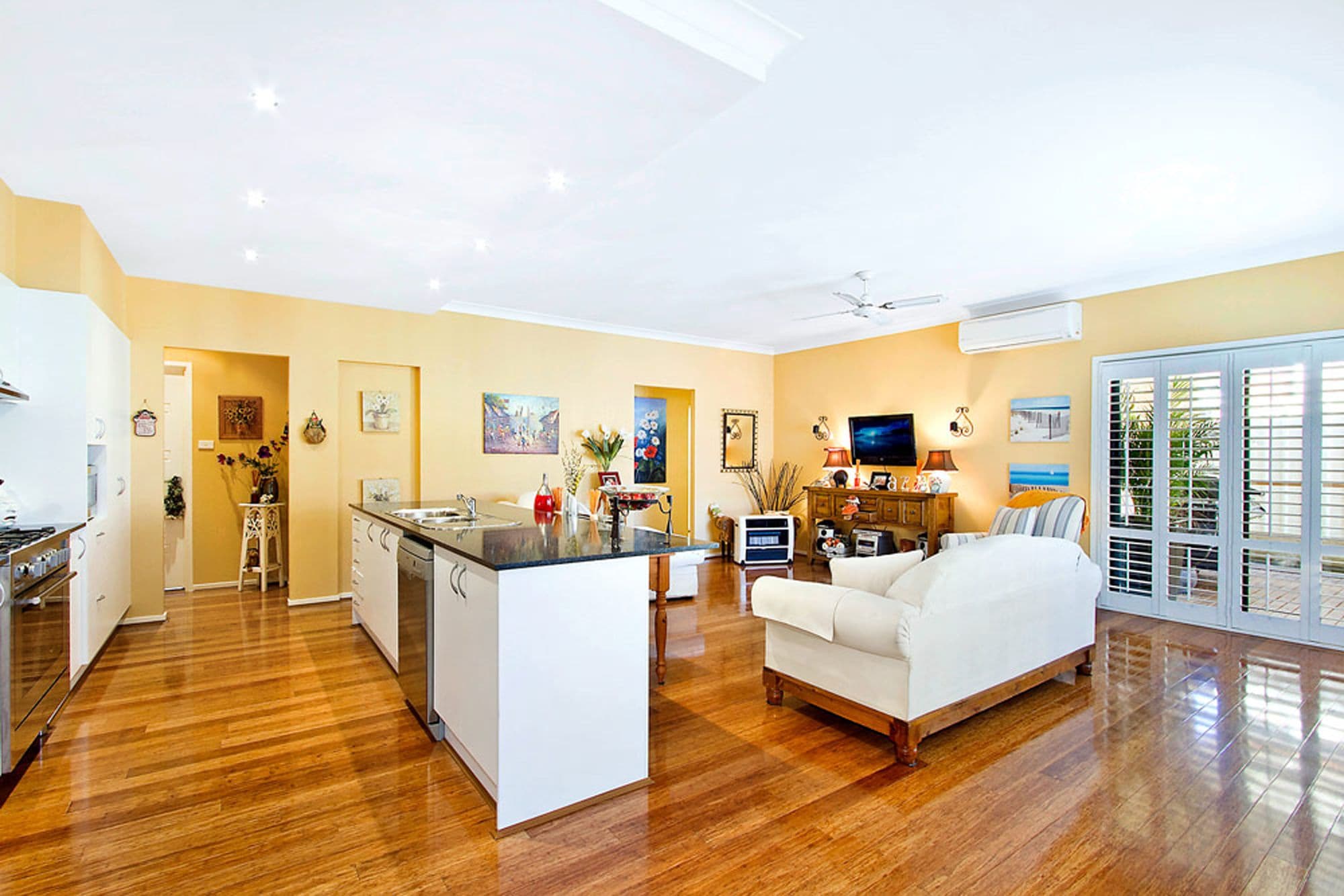 41 Barrington Drive, WOONGARRAH NSW 2259, Woongarrah - Thumbnail 8
