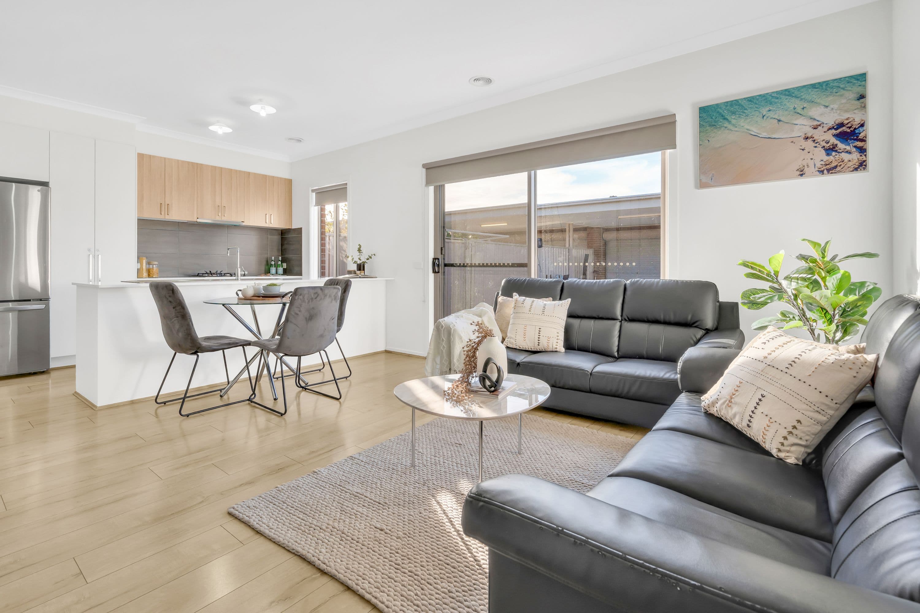 16 Athol Avenue, Roxburgh Park VIC 3064, Roxburgh Park - Image 1