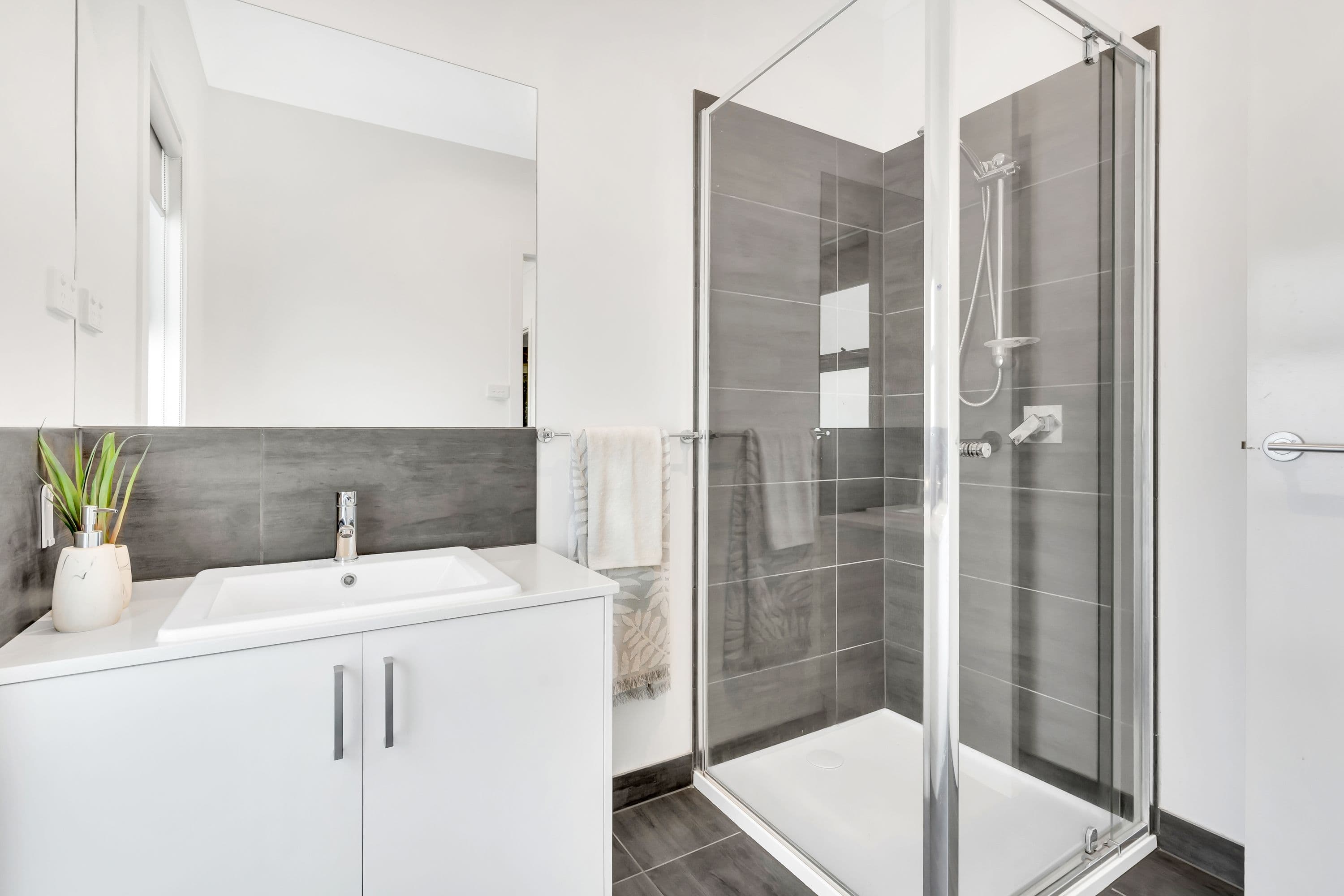 16 Athol Avenue, Roxburgh Park VIC 3064, Roxburgh Park - Thumbnail 5