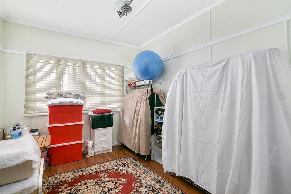 2 Schelbach Street, Booval QLD 4304, Booval - Thumbnail 6