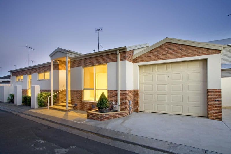 4 Lamb Place, SOUTH GEELONG VIC 3220, South Geelong - Image 1