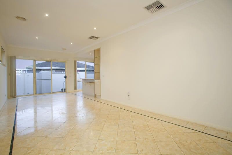 4 Lamb Place, SOUTH GEELONG VIC 3220, South Geelong - Thumbnail 4