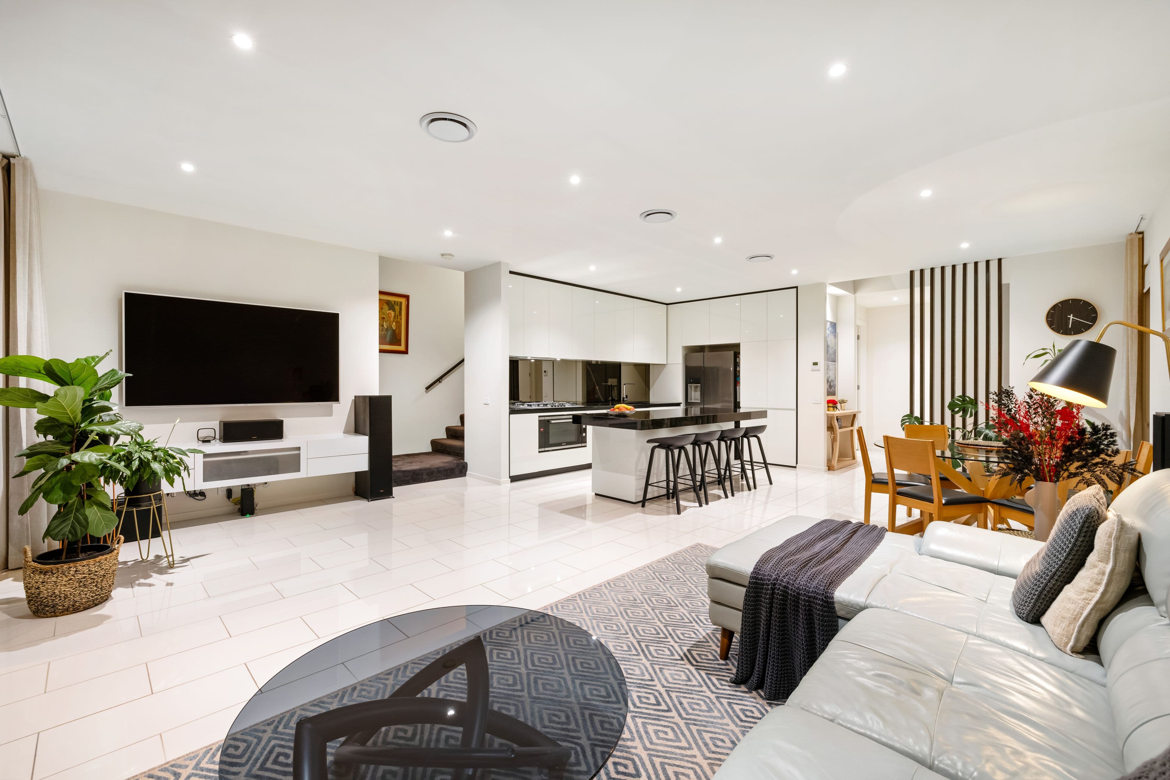 15 Concourse Drive, Mermaid Waters QLD 4218, Mermaid Waters - Thumbnail 3