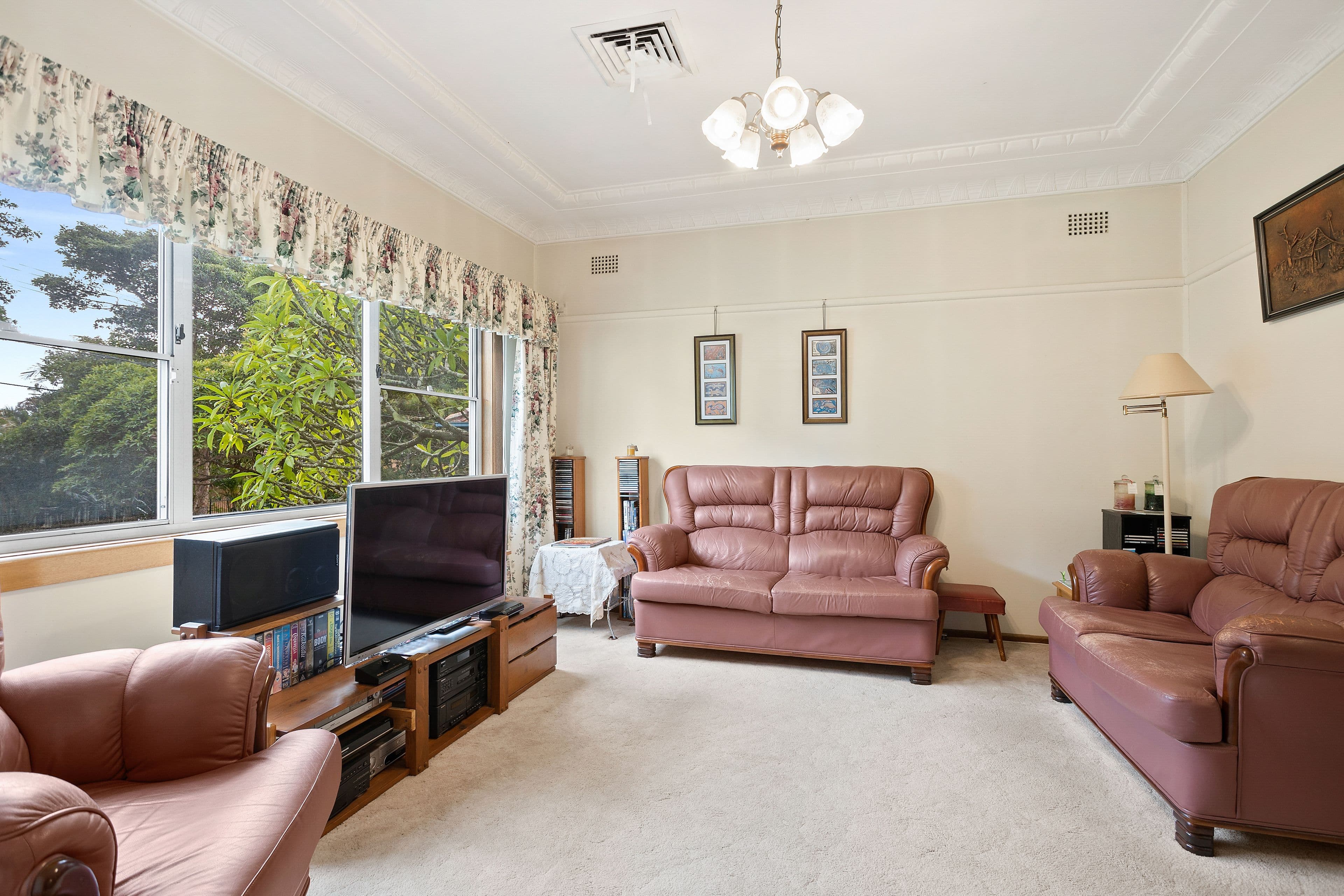 3/2 Serrata Court, Hillside - Thumbnail 4